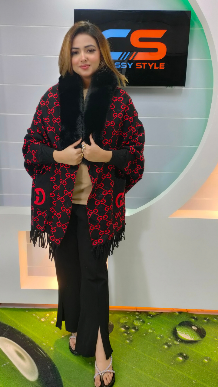 New Design Women China Stylish Poncho