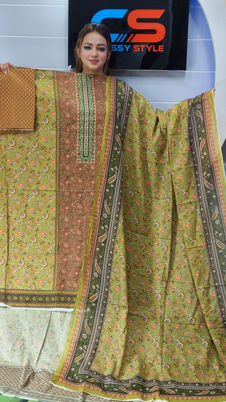 New Premium Zom Zom Lawn Three Piece With Print Salwar