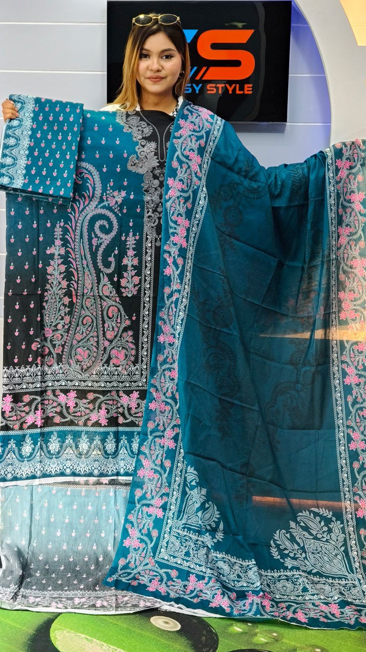 New Premium Zom Zom Lawn Three Piece With Print Salwar