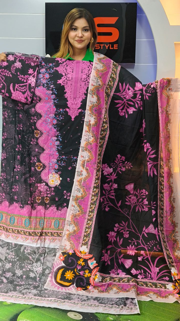 New Premium Zom Zom Lawn Three Piece With Print Salwar